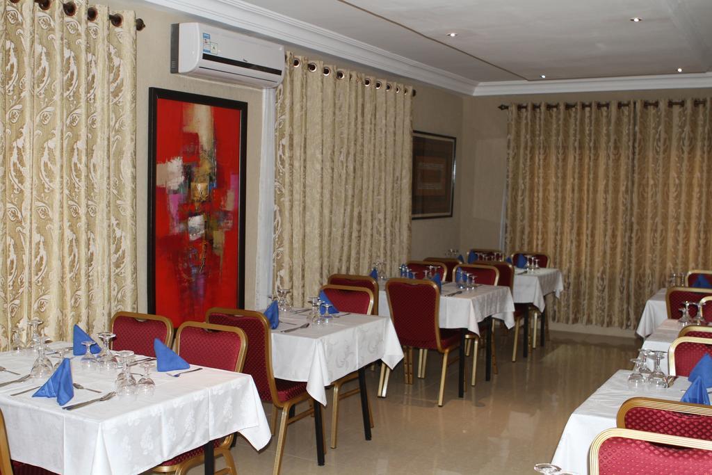 Hotel Residence Flamani Lomé Extérieur photo