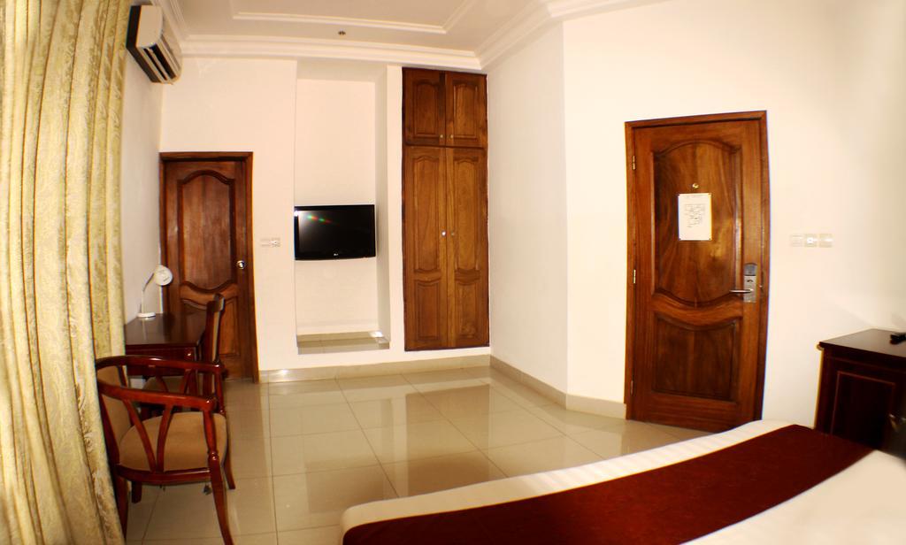 Hotel Residence Flamani Lomé Extérieur photo
