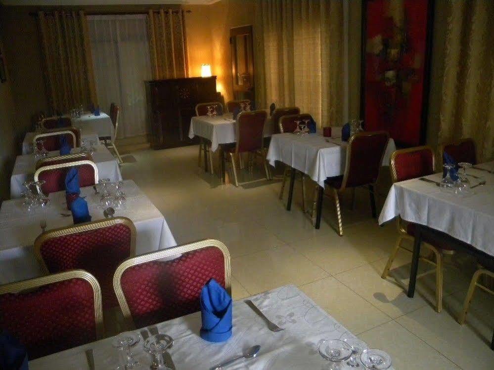 Hotel Residence Flamani Lomé Extérieur photo